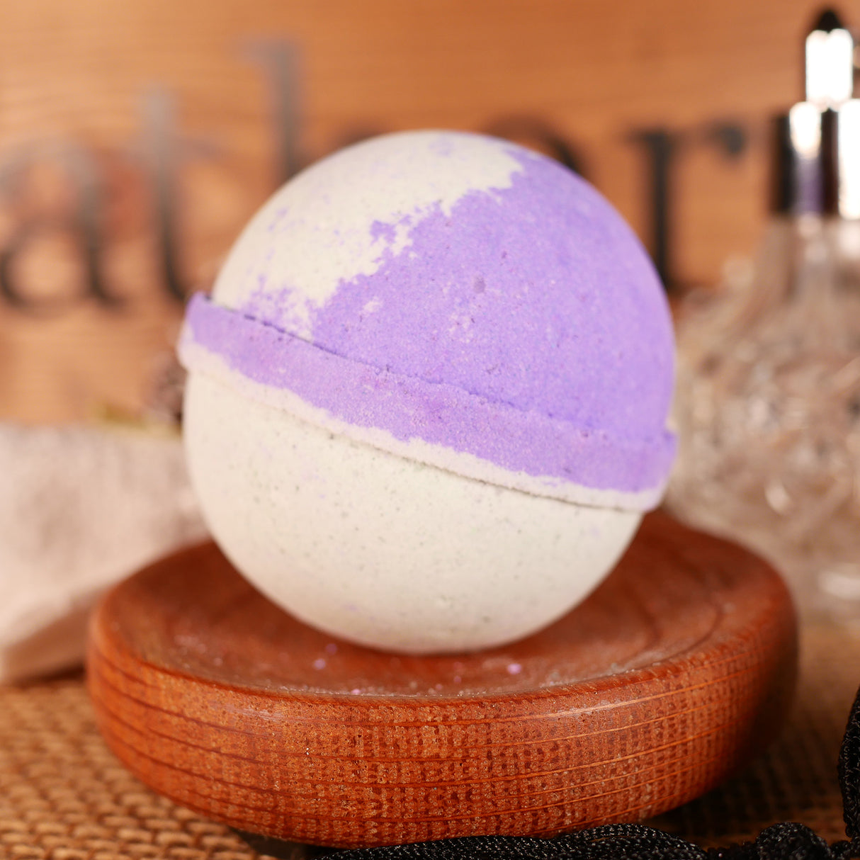 Alien Essence Bath Bomb 4oz Lather Up UK